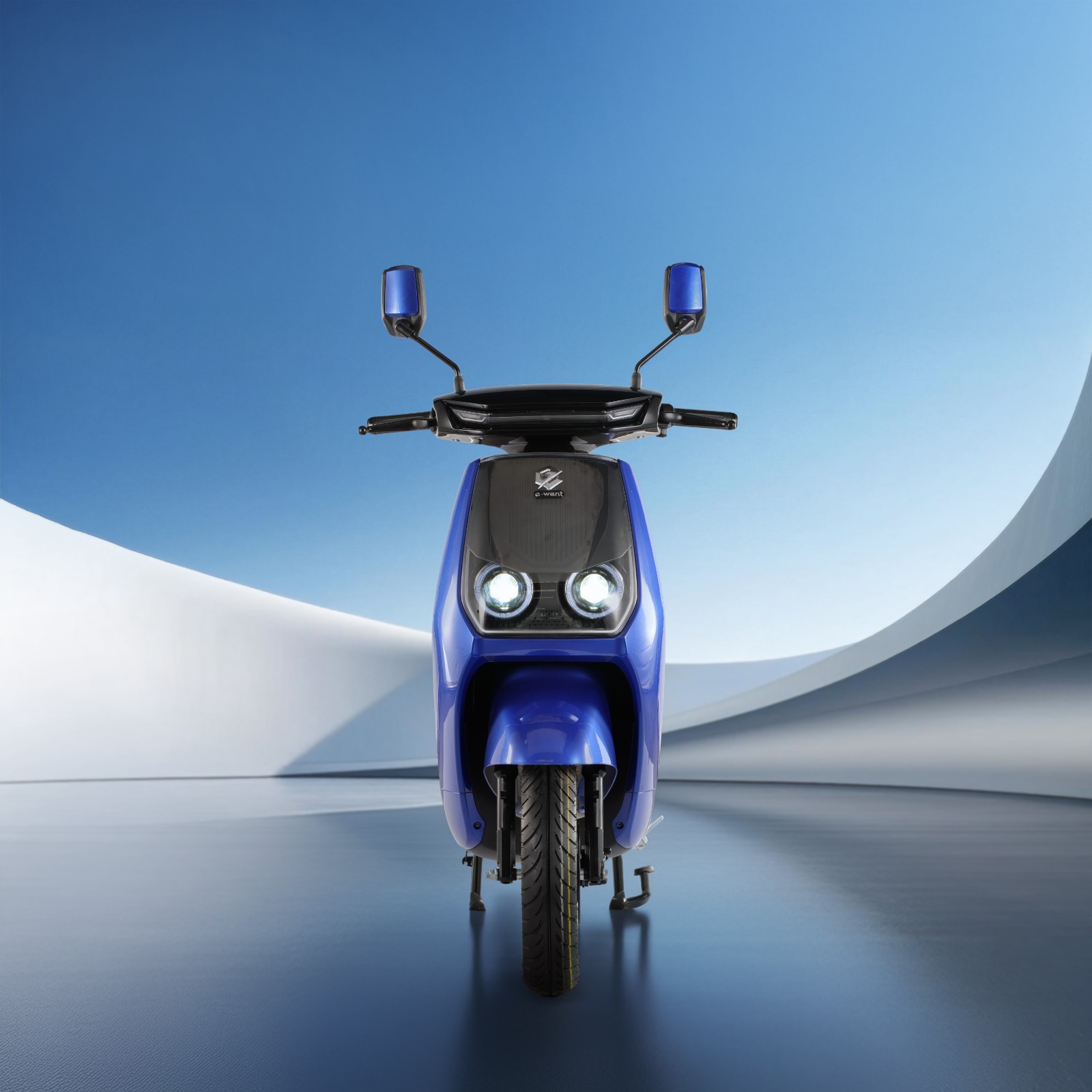 blue coloured marium ev scooter