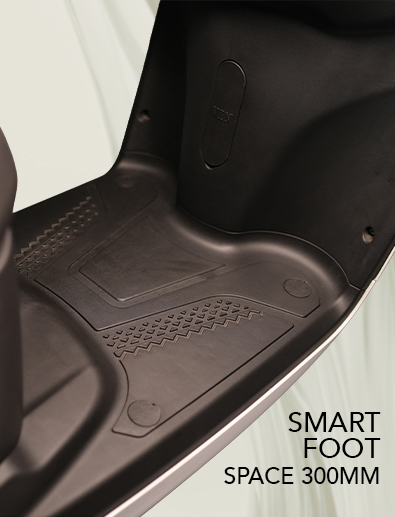 smart foot space electric scooty